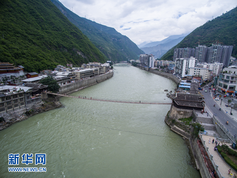 訪大渡河探瀘定橋 感受世界軍史奇跡