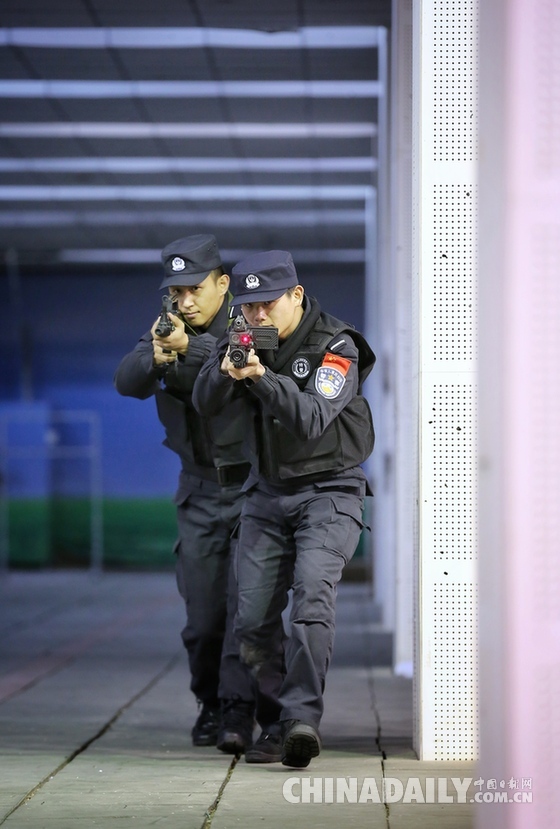 組圖：110宣傳日探訪特警基地 揭秘