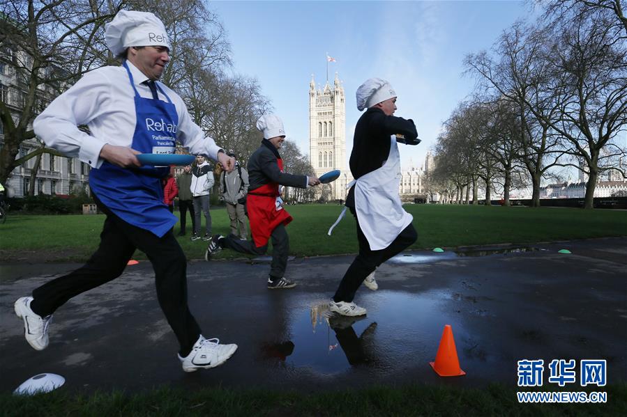 英國：議會的顛煎餅跑比賽