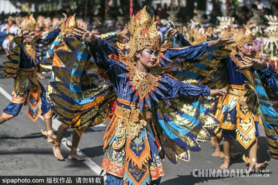 巴厘島藝術(shù)節(jié)開幕游行 讓你領(lǐng)略不一樣的巴厘風(fēng)情