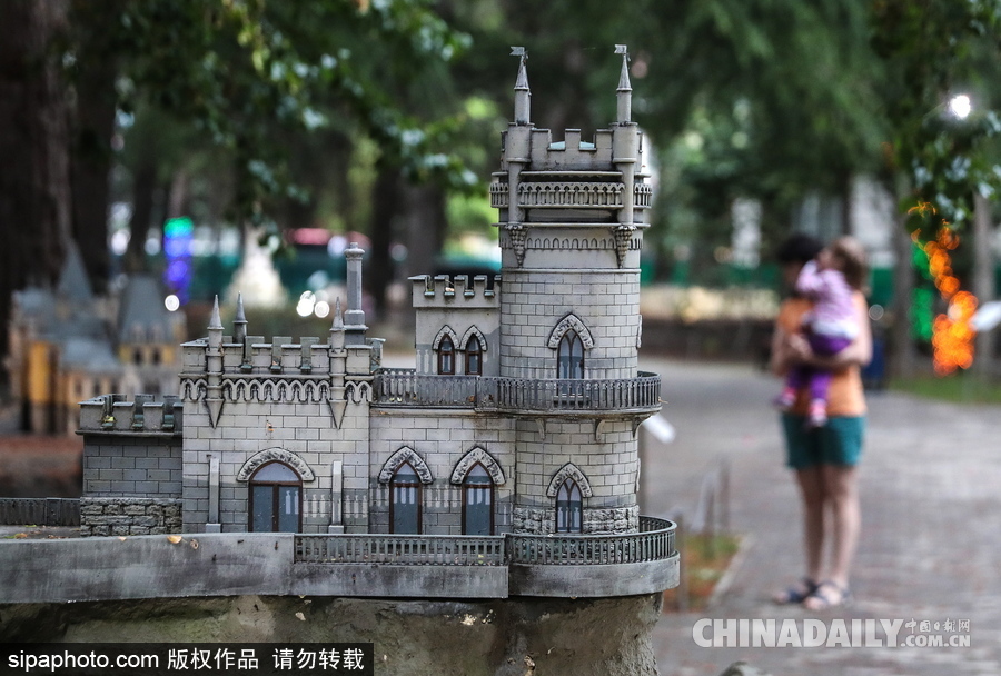 俄羅斯阿盧什塔微縮景觀公園 微型建筑雕塑精美十足