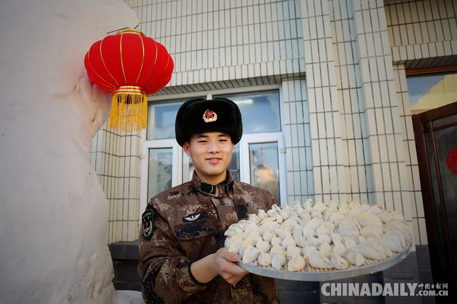 雪域邊關(guān)“新春餃子”進(jìn)軍營(yíng) -27℃“天然冰柜”分分鐘速凍