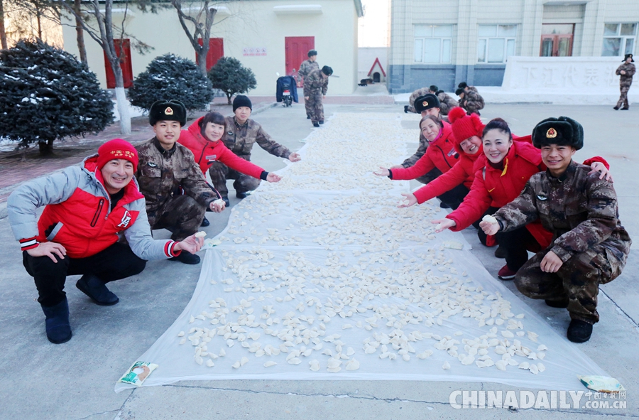 雪域邊關(guān)“新春餃子”進(jìn)軍營 -27℃“天然冰柜”分分鐘速凍