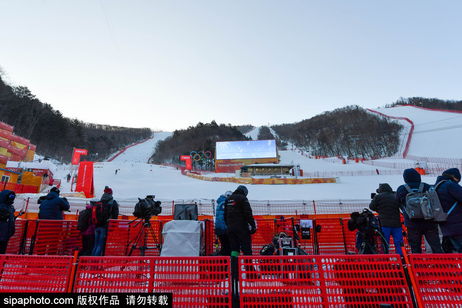 2018平昌冬奧會高山滑雪女子回轉(zhuǎn)：比賽因強(qiáng)風(fēng)延期