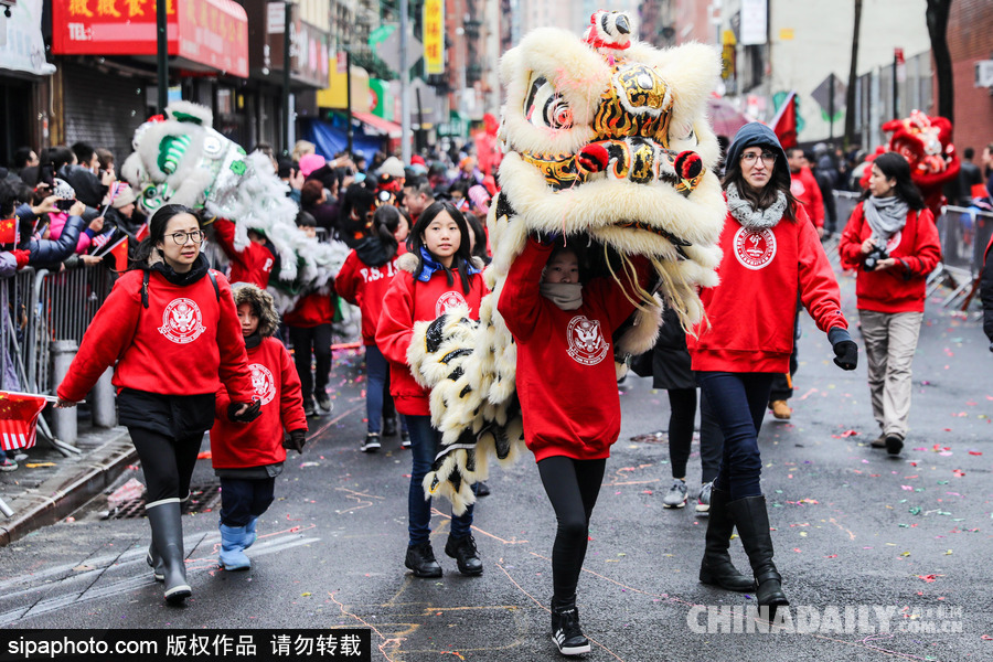 紐約唐人街迎接農歷新年 中國傳統(tǒng)元素濃郁