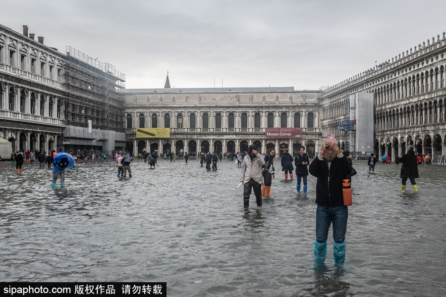 意大利：威尼斯水位暴漲出行不便 水平面最高達(dá)160厘米